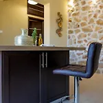 Theoxenia Kasos Luxury アパート Panayía